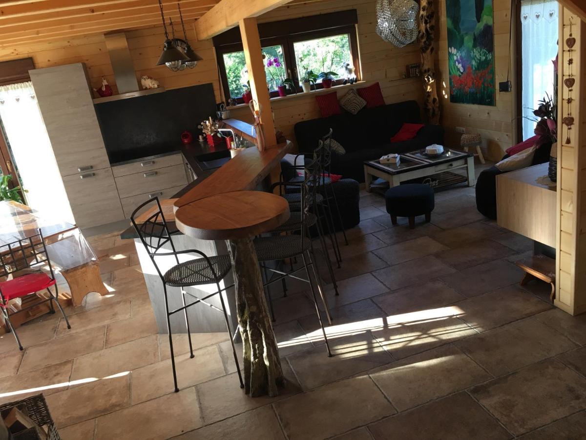 Chalet Du Champs Des Semeaux Wisches Eksteriør billede