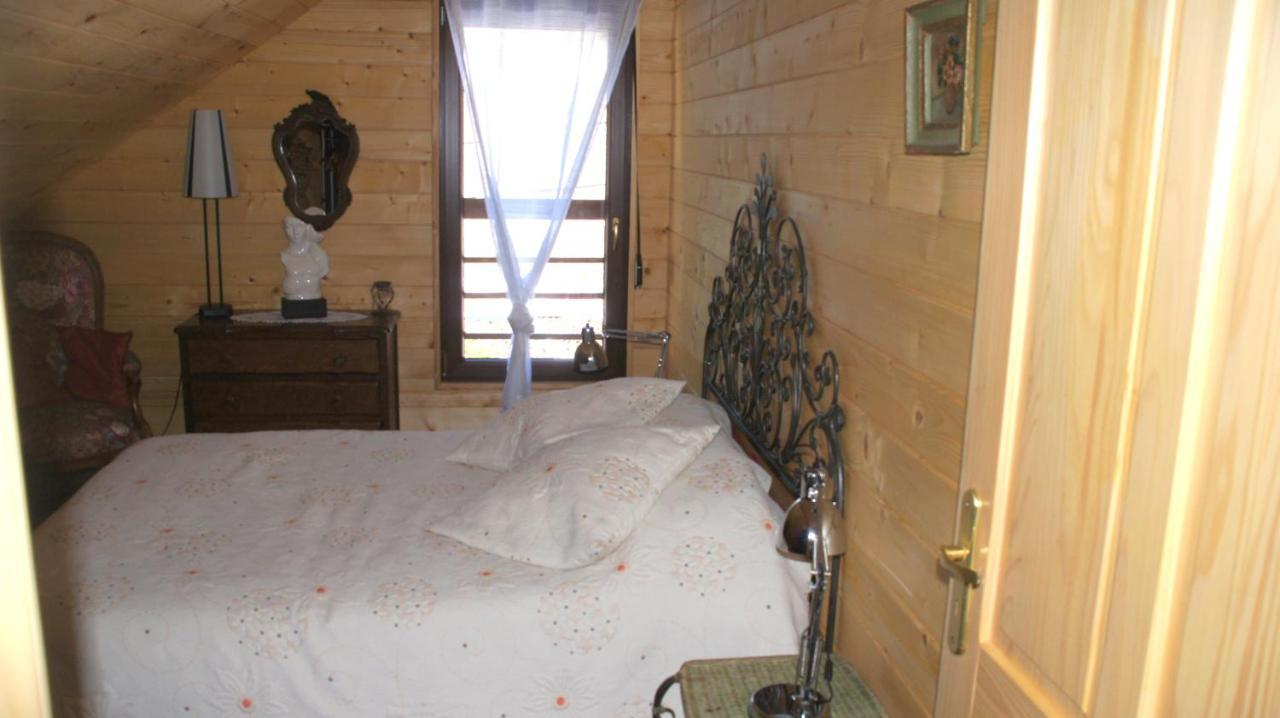 Chalet Du Champs Des Semeaux Wisches Eksteriør billede